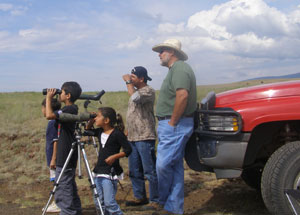 Nestwatcher talking to the public